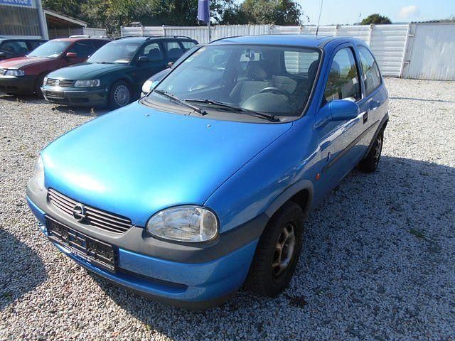Gebraucht Opel Corsa Edition 65 PS (47 kW) 1999 Blau metallic Limousine