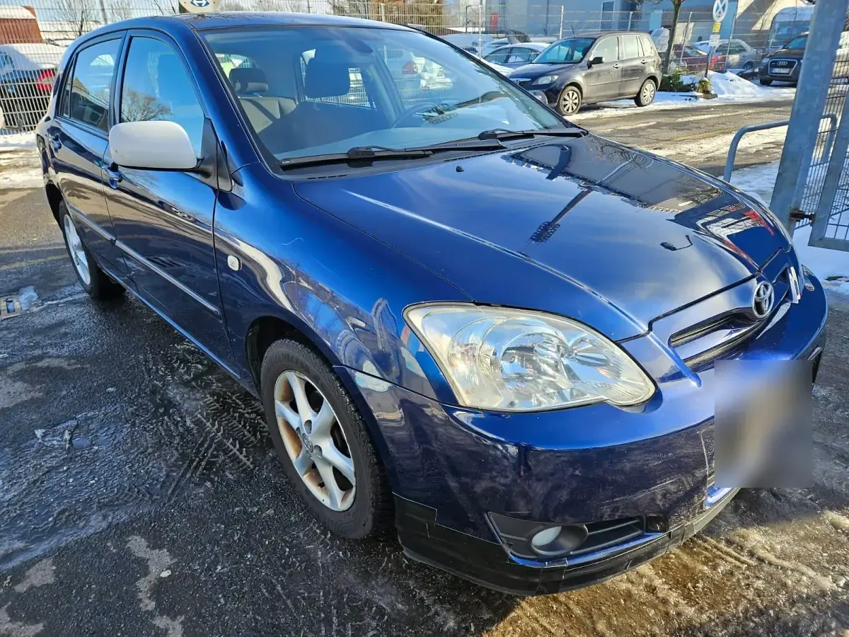 Occasion Toyota Corolla 110 ch (80 kW) 2004 Bleue Berline
