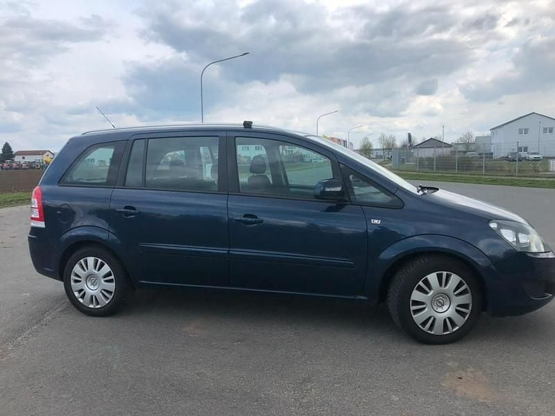 Gebraucht Opel Zafira Eco 116 PS (85 kW) 2012 Blau Van / Kleinbus