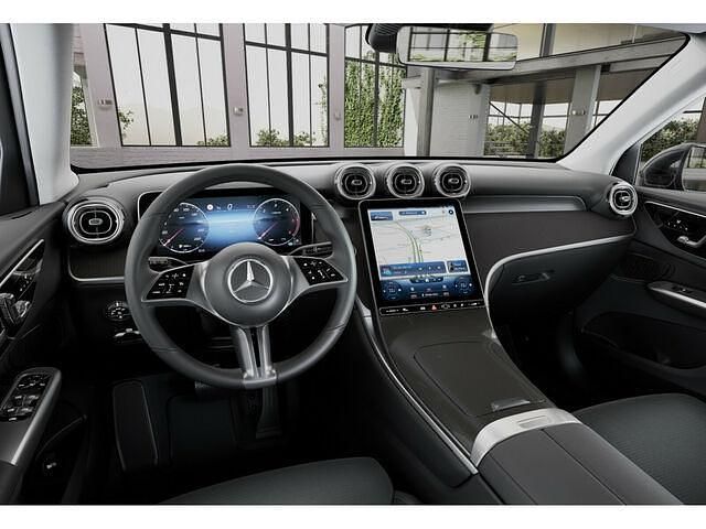 Gebraucht Mercedes GLC220 Advanced Plus 197 PS (144 kW) 2024 Grau / graphitgrau SUV