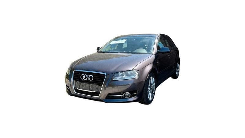 Violet Gebraucht 2011 Audi A3 Sportback S-Line Limousine | 9.500 € (Fairer Preis) - Bild 1/4