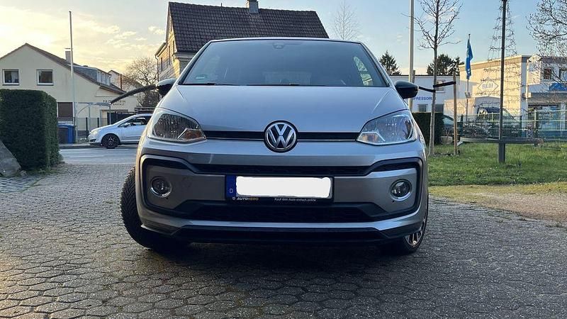 Gebraucht VW up! high up! 90 PS (66 kW) 2017 Silber Kleinwagen