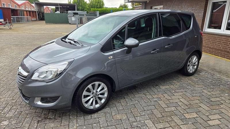 Karbon silber/shiny grey (m2) Gebraucht 2017 Opel Meriva Active Van / Kleinbus | 8.450 € (Fairer Preis) - Bild 1/4