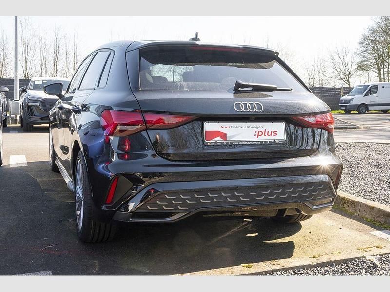 Gebraucht Audi A3 S-Line 150 PS (110 kW) 2025 Mythosschwarz metallic Limousine