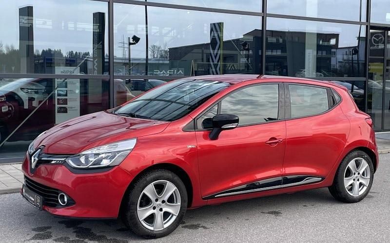 Gebraucht Renault Clio IV Initiale Paris 90 PS (66 kW) 2014 Rot Limousine