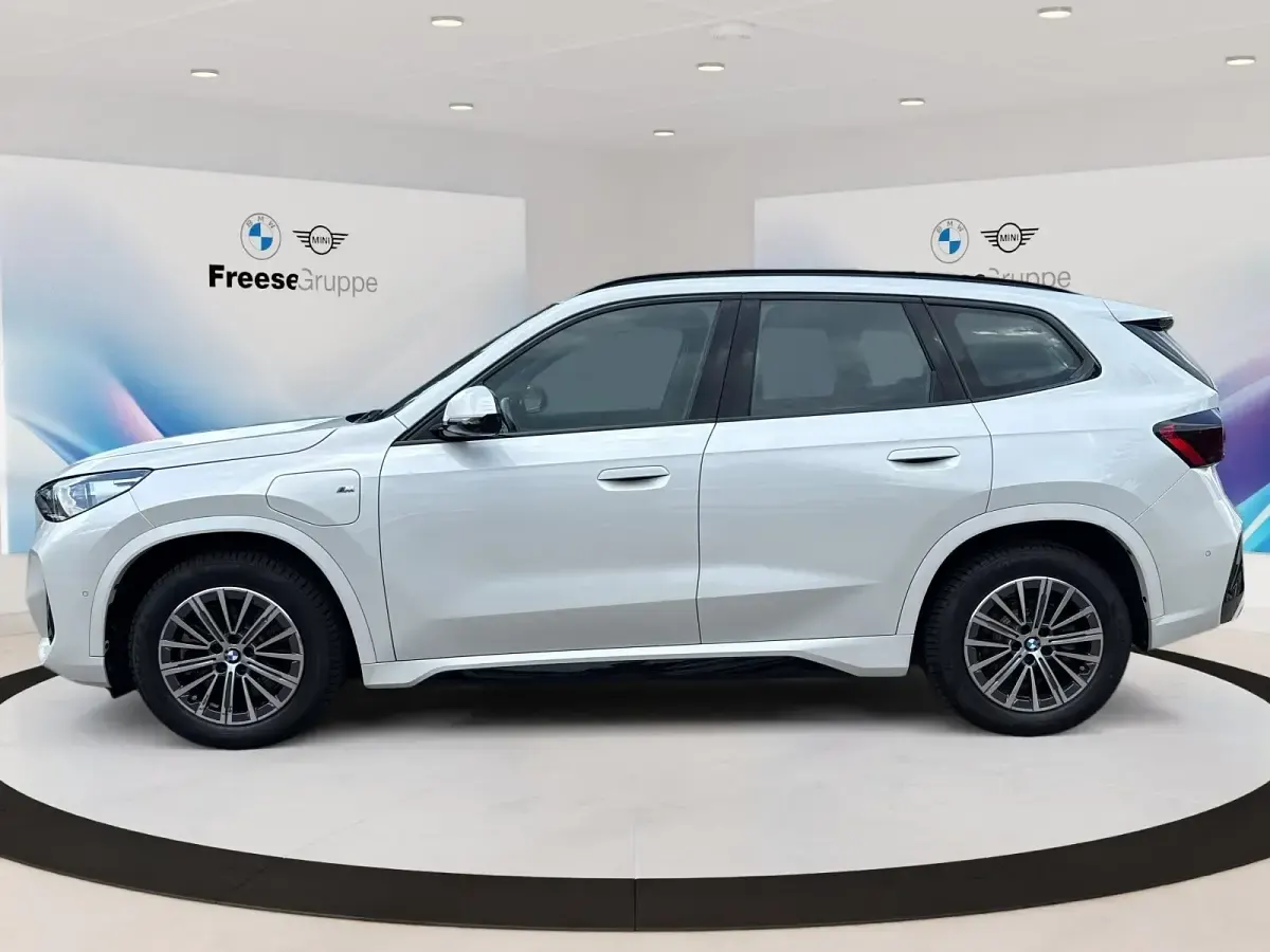 Gebraucht BMW X1 Luxury Line 326 PS (239 kW) 2023 Weiß SUV