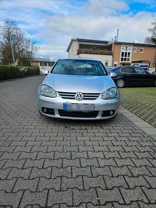 Gebraucht VW Golf IV 140 PS (102 kW) 2004 Silber Limousine