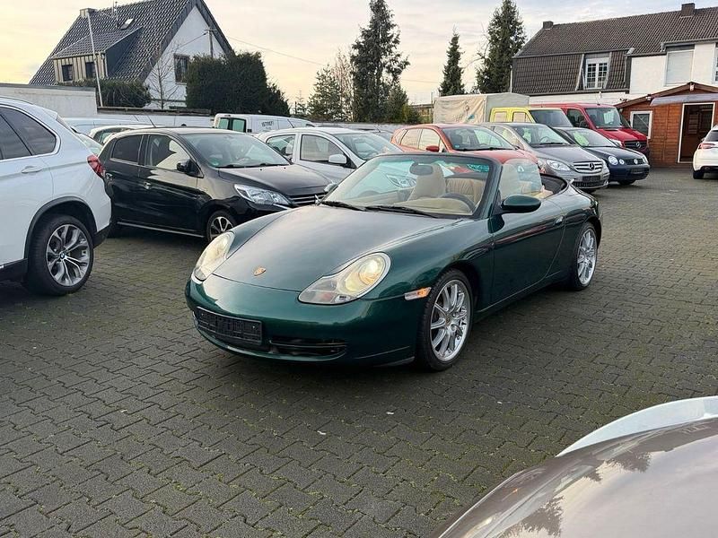Gebraucht Porsche 911 Carrera Cabriolet 300 PS (220 kW) 2001 Grün Cabrio
