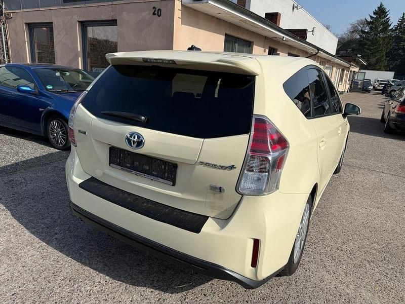 Gebraucht Toyota Prius+ Comfort 99 PS (72 kW) 2018 Beige Van / Kleinbus