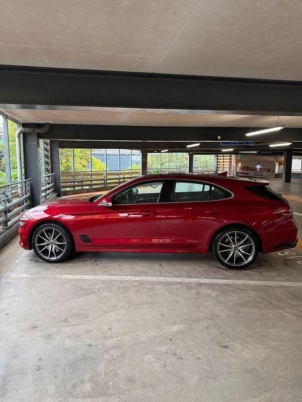 Gebraucht Genesis G70 245 PS (180 kW) 2022 Rot Kombi