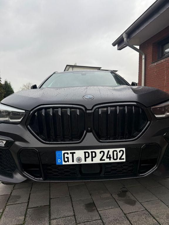Second-hand BMW X5 258 CP (189 kW) 2015 Negru SUV