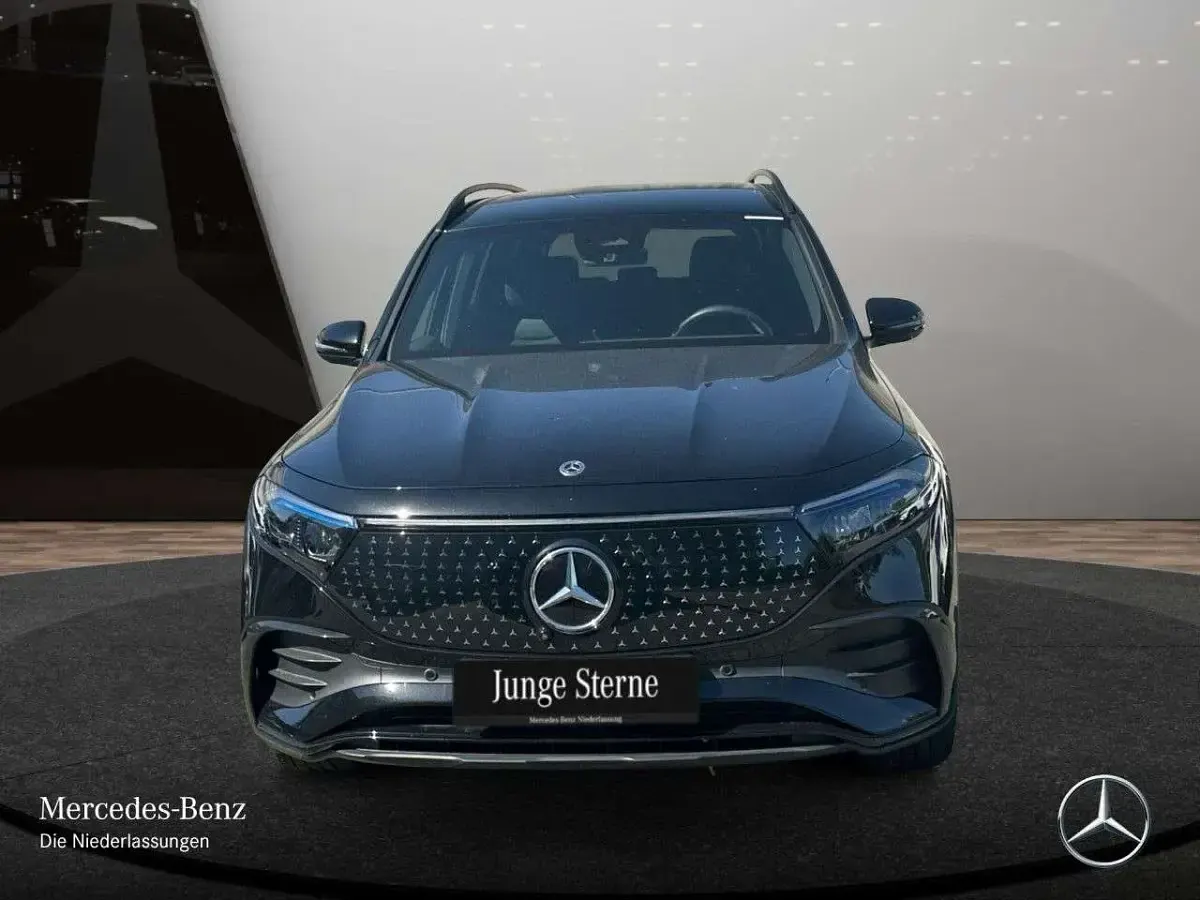 Gebraucht Mercedes EQB250 AMG 139 kW (190 PS) 2025 Kosmosschwarz SUV