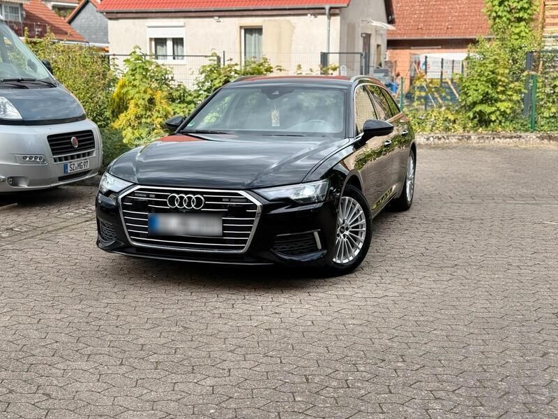 Schwarz Gebraucht 2021 Audi A6 Ambiente Kombi | 38.499 € (Guter Preis) - Bild 1/4