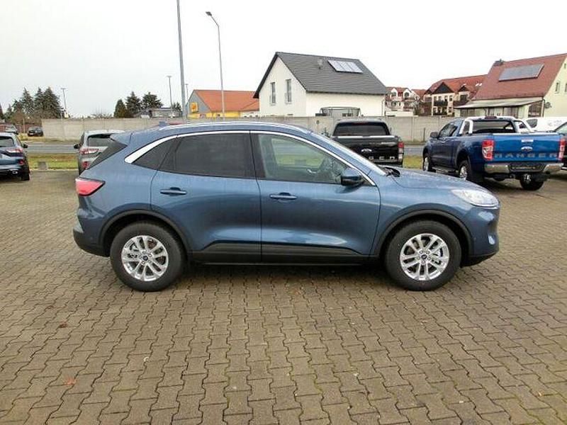 Gebraucht Ford Kuga Titanium X 120 PS (88 kW) 2023 Chromablau metallic SUV