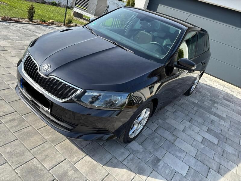 Schwarz Gebraucht 2016 Skoda Fabia Ambition Kombi | 7.600 € (Fairer Preis) - Bild 1/4