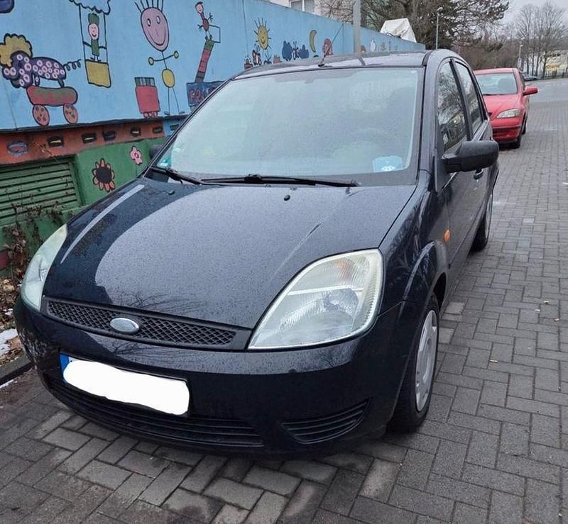 Gebraucht Ford Fiesta 60 PS (44 kW) 2005 Blau Kleinwagen