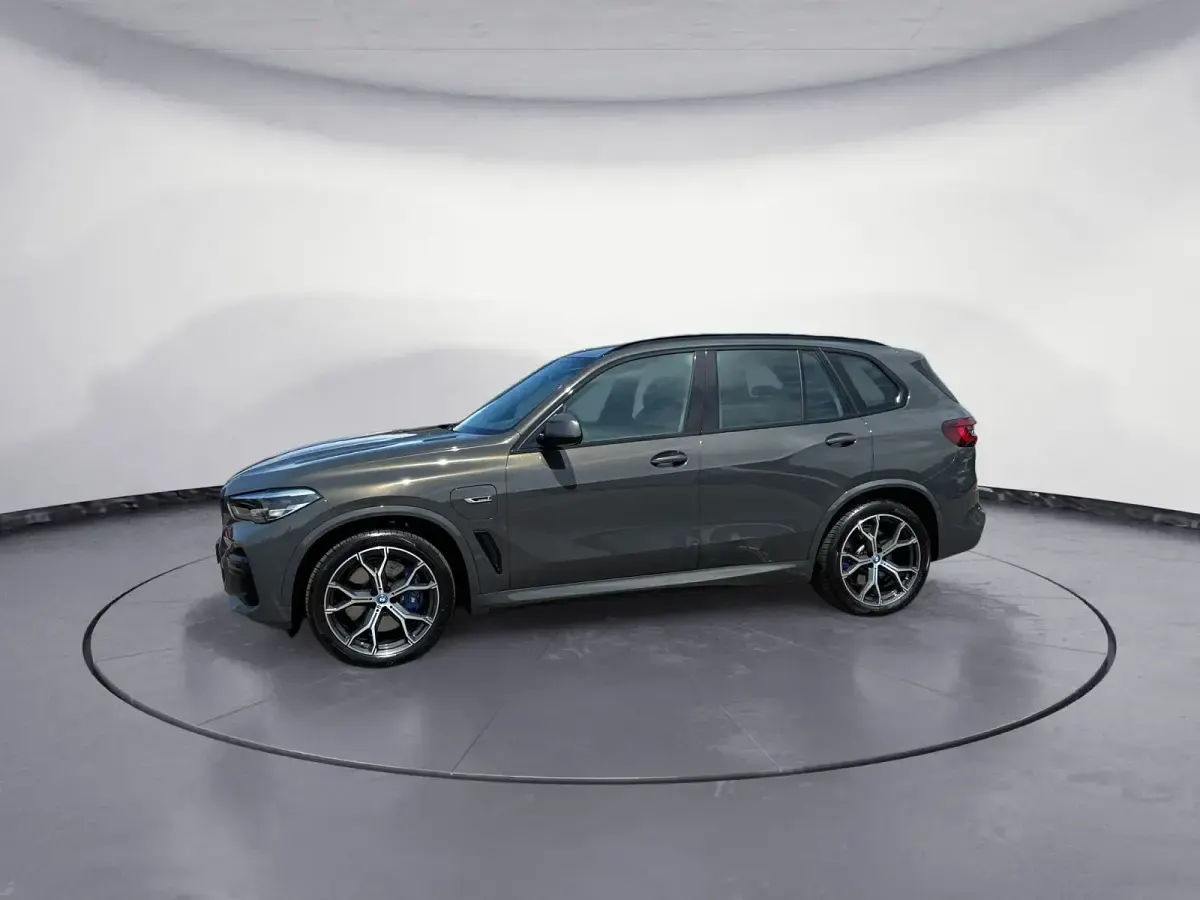 Gebraucht BMW X5 M Sport 394 PS (289 kW) 2022 Grau SUV