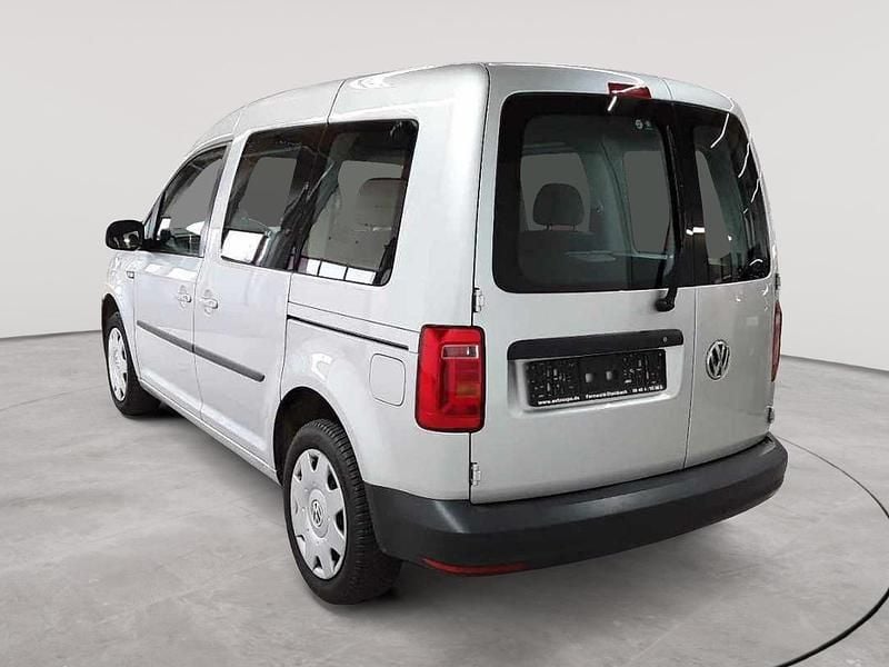 Gebraucht VW Caddy Trendline 125 PS (91 kW) 2018 Reflexsilber metallic Van / Kleinbus