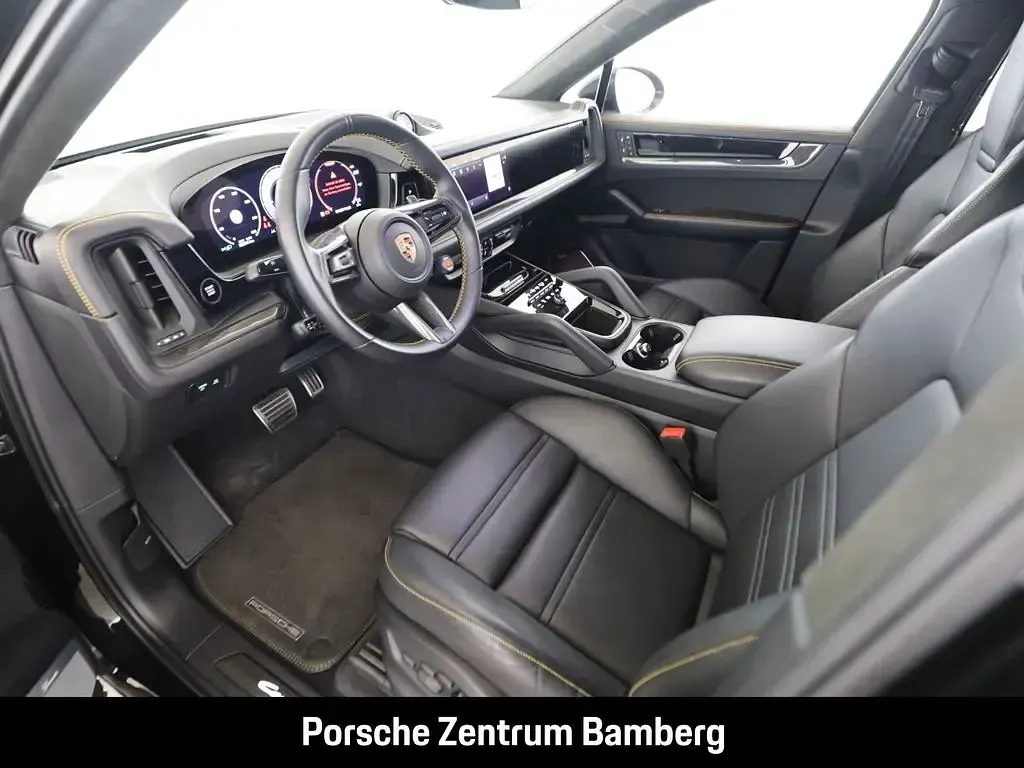 Gebraucht Porsche Cayenne Turbo E-Hybrid Coupe 740 PS (544 kW) 2024 Schwarz SUV