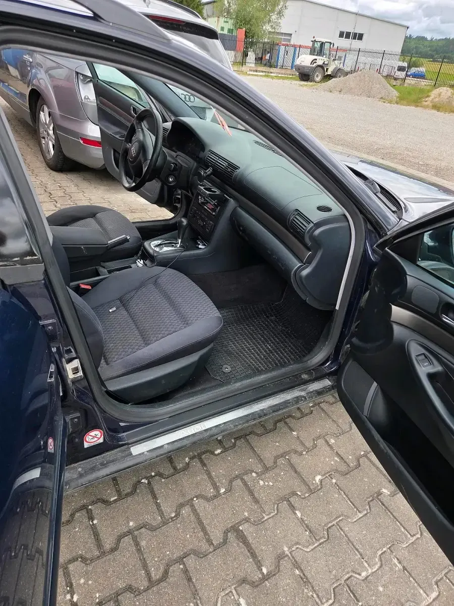 Gebraucht Audi A4 115 PS (84 kW) 2000 Blau Kombi