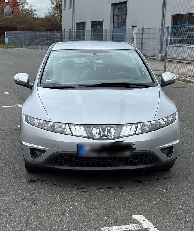 Gebraucht Honda Civic LS 83 PS (61 kW) 2008 Silber Limousine