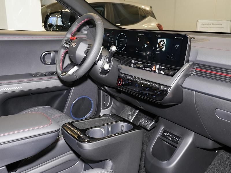 Neu Hyundai Ioniq 5 N Line 167 kW (228 PS) 2025 Ecotronic grey SUV