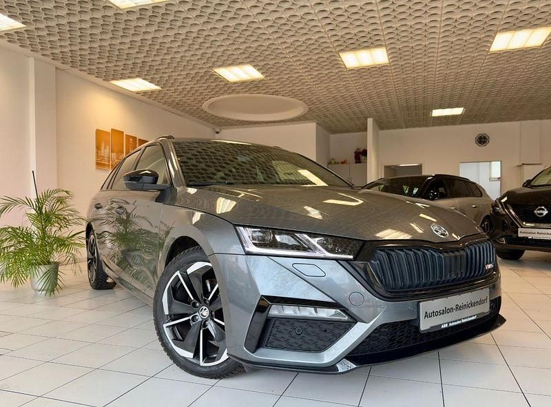Graphite grey Gebraucht 2024 Skoda Octavia RS Kombi | 34.980 € (Superpreis) - Bild 1/4