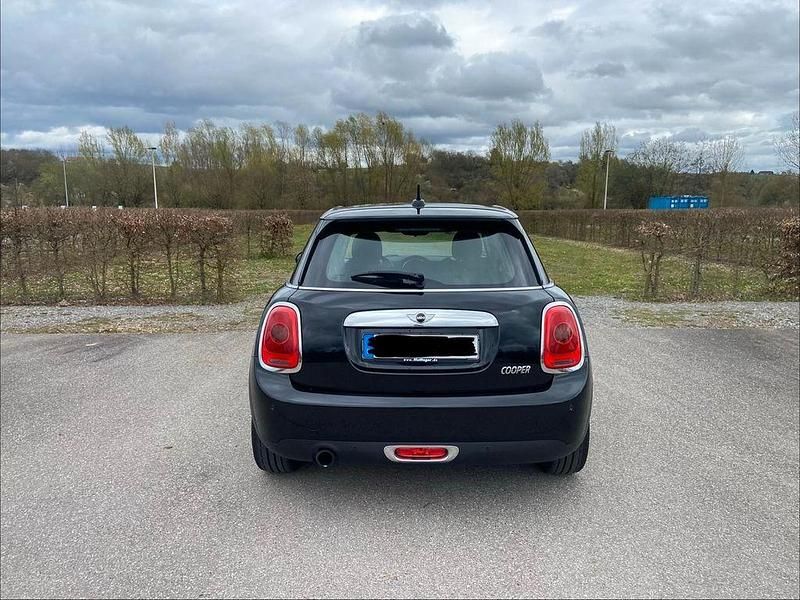 Occasion Mini Cooper Chili 136 ch (100 kW) 2015 Noir Citadine