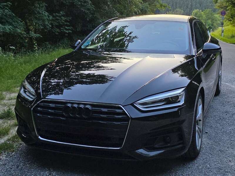 Schwarz Gebraucht 2019 Audi A5 Sportback Comfort Coupé | 23.500 € (Guter Preis) - Bild 1/4