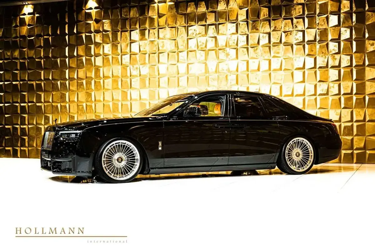 Gebraucht Rolls Royce Ghost 600 PS (441 kW) 2025 Schwarz Limousine