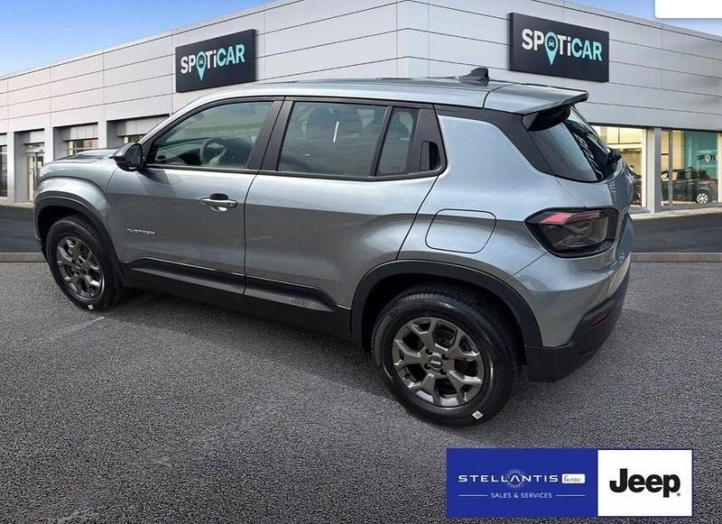 Gebraucht Jeep Avenger Altitude 101 PS (74 kW) 2024 Grau SUV