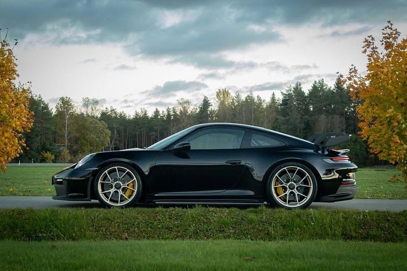 Schwarz Gebraucht 2024 Porsche 992 | 198.000 € (Superpreis) - Bild 1/4