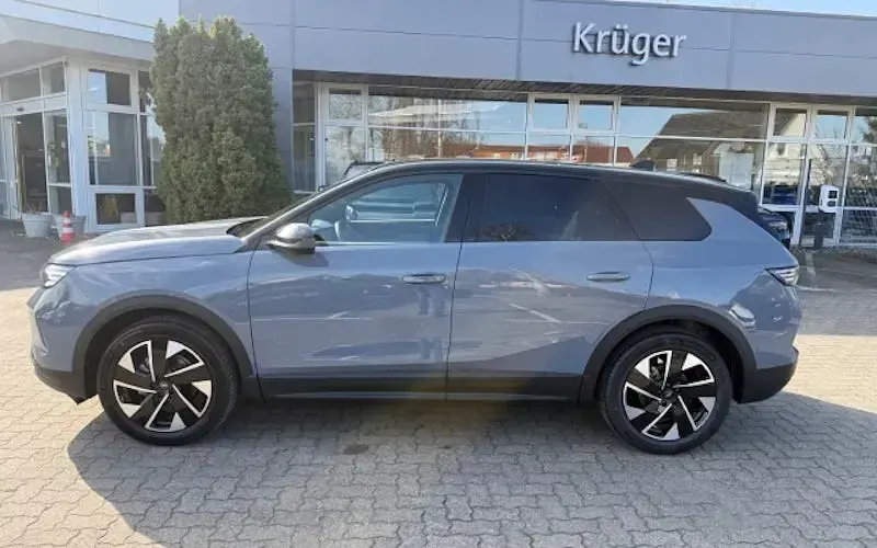 Neu Opel Grandland X Ultimate 145 PS (106 kW) 2026 Grau SUV