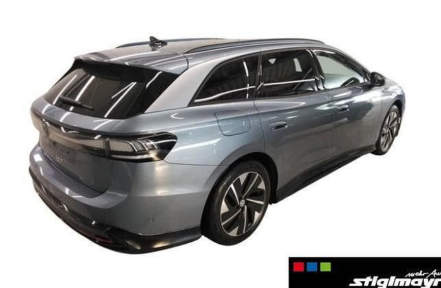 Gebraucht VW ID.7 Pro 210 kW (286 PS) 2025 Blau Kombi