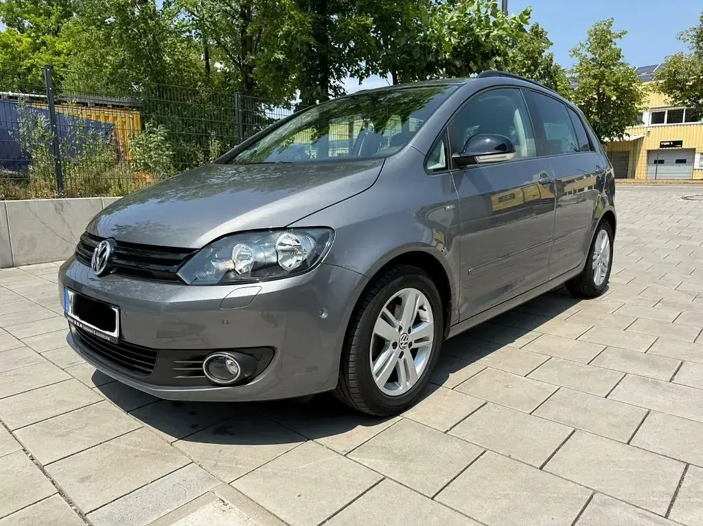 Gebraucht VW Golf Plus Cross Match 122 PS (89 kW) 2012 Grau Van / Kleinbus