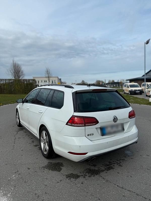 Gebraucht VW Golf VII GTD 184 PS (135 kW) 2017 Weiß Kombi