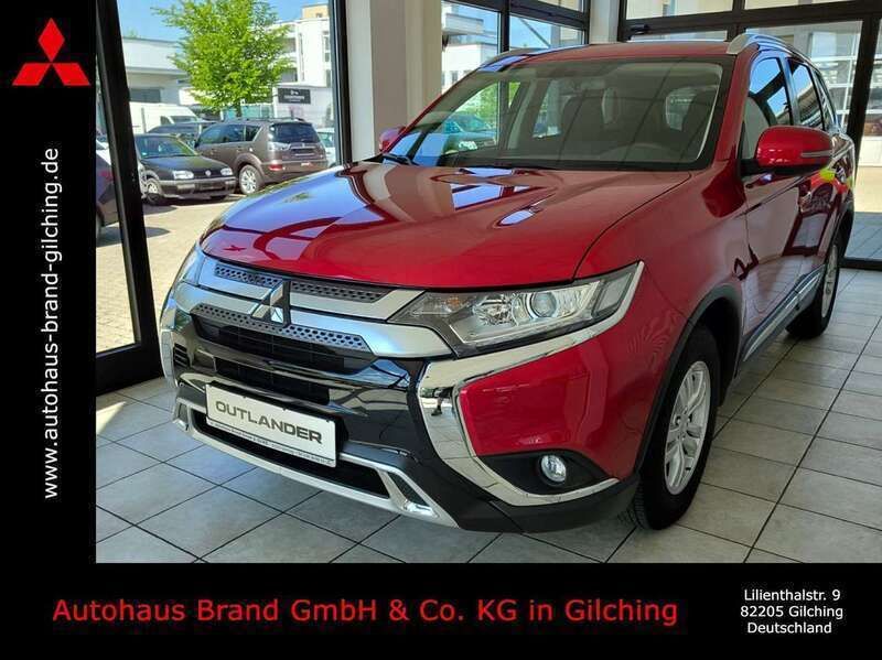 Dynamik rot (d) Gebraucht 2021 Mitsubishi Outlander Diamant Edition SUV | 18.200 € (Superpreis) - Bild 1/4