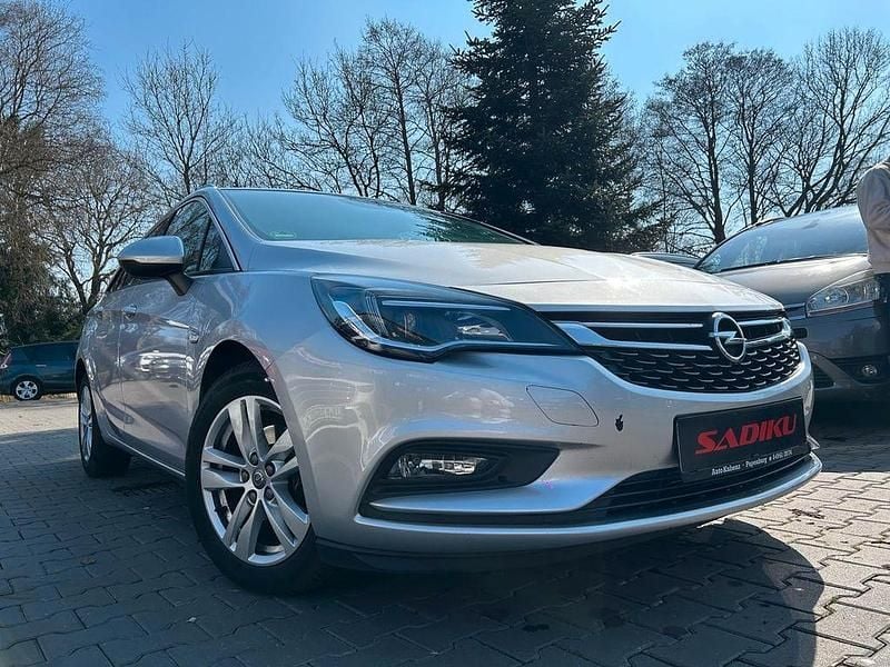 Gebraucht Opel Astra Dynamic 150 PS (110 kW) 2017 Silber Kombi