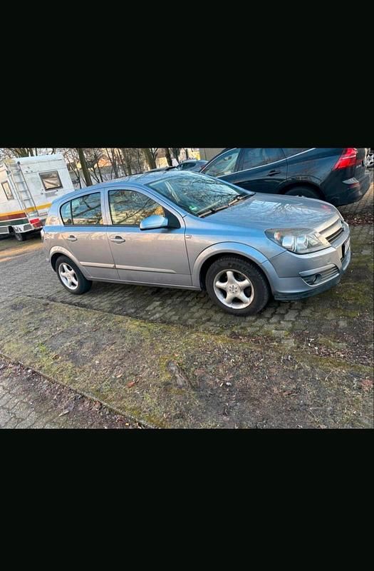 Gebraucht Opel Astra 2005 Grau Kleinwagen