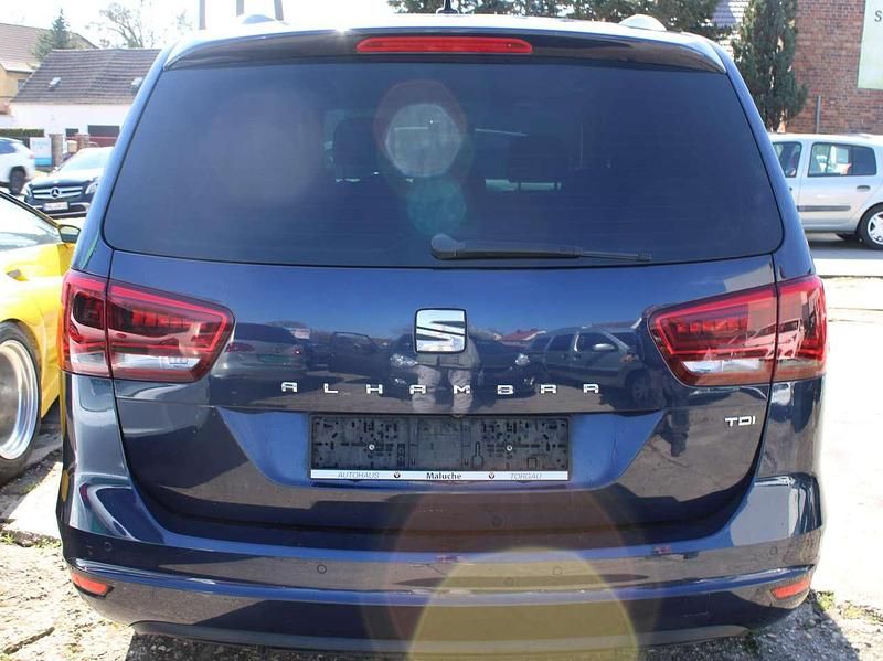 Gebraucht Seat Alhambra Style 184 PS (135 kW) 2017 Night blue metallic Van / Kleinbus