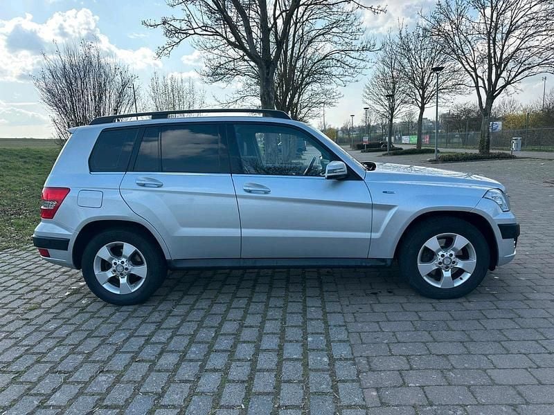 Gebraucht Mercedes GLK220 170 PS (125 kW) 2011 Silber SUV