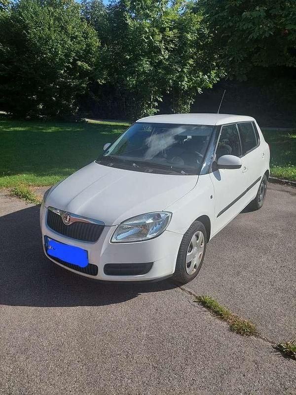 Gebraucht 2009 Skoda Fabia Ambiente Limousine | 800 € (Superpreis) - Bild 1/4