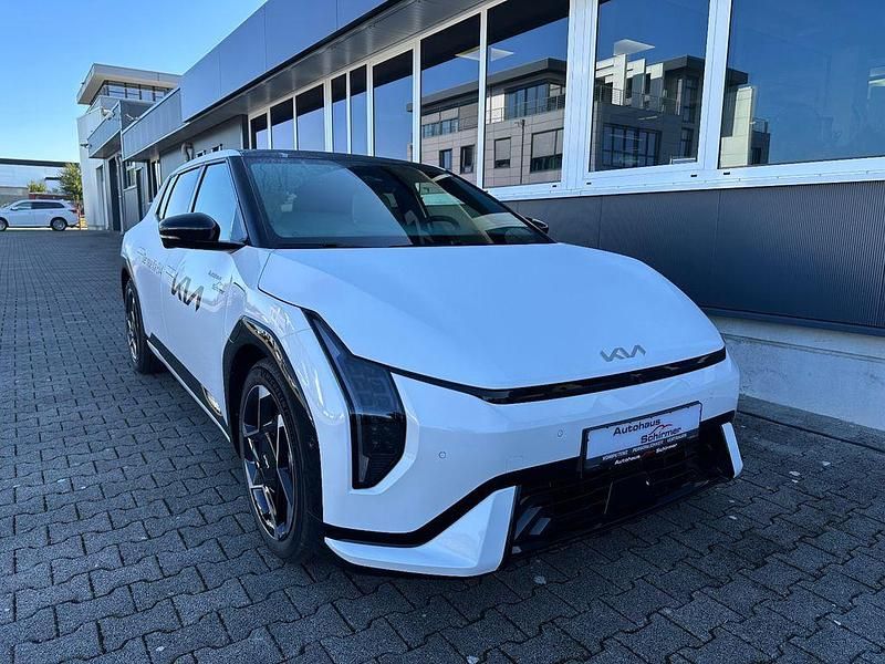 Gebraucht Kia EV4 150 kW (204 PS) 2025 Weiß Kleinwagen