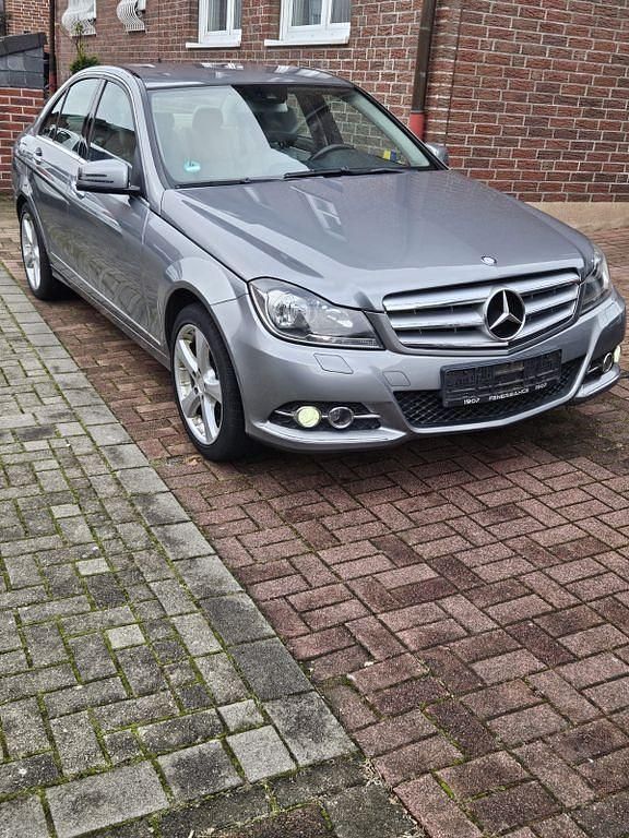 Gebraucht Mercedes C220 170 PS (125 kW) 2012 Silber Limousine