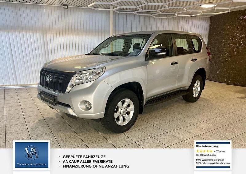 Silber Gebraucht 2014 Toyota Land Cruiser Basis SUV | 38.390 € - Bild 1/4