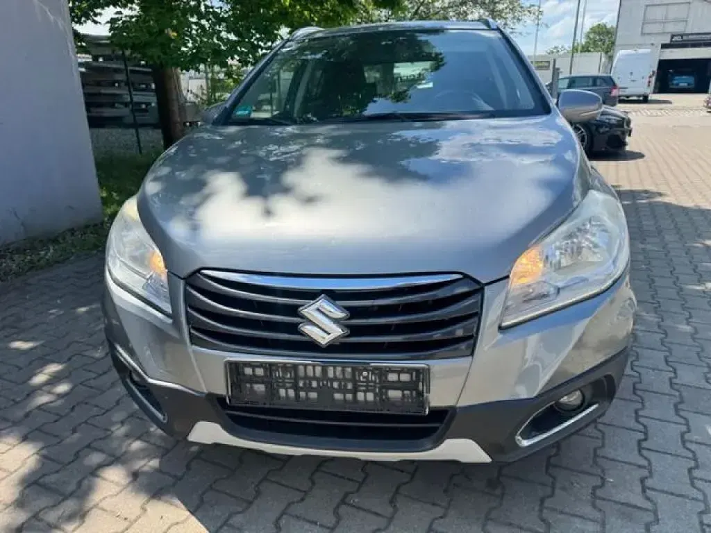 Gebraucht Suzuki SX4 S-Cross Comfort 120 PS (88 kW) 2015 Grau SUV