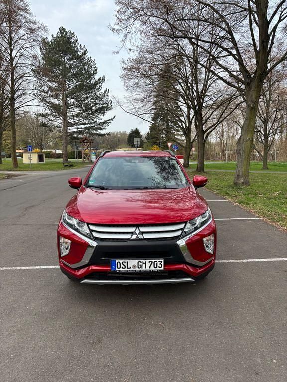 Gebraucht Mitsubishi Eclipse Cross 163 PS (119 kW) 2019 Rot SUV