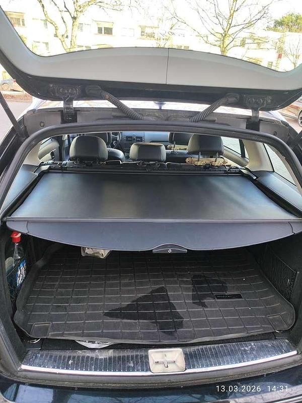 Gebraucht Mercedes C220 Classic 170 PS (125 kW) 2009 Schwarz Kombi