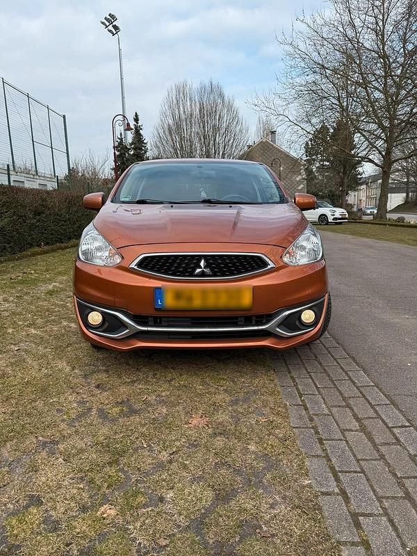 Orange Gebraucht 2017 Mitsubishi Space Star Kleinwagen | 4.500 € (Guter Preis) - Bild 1/4