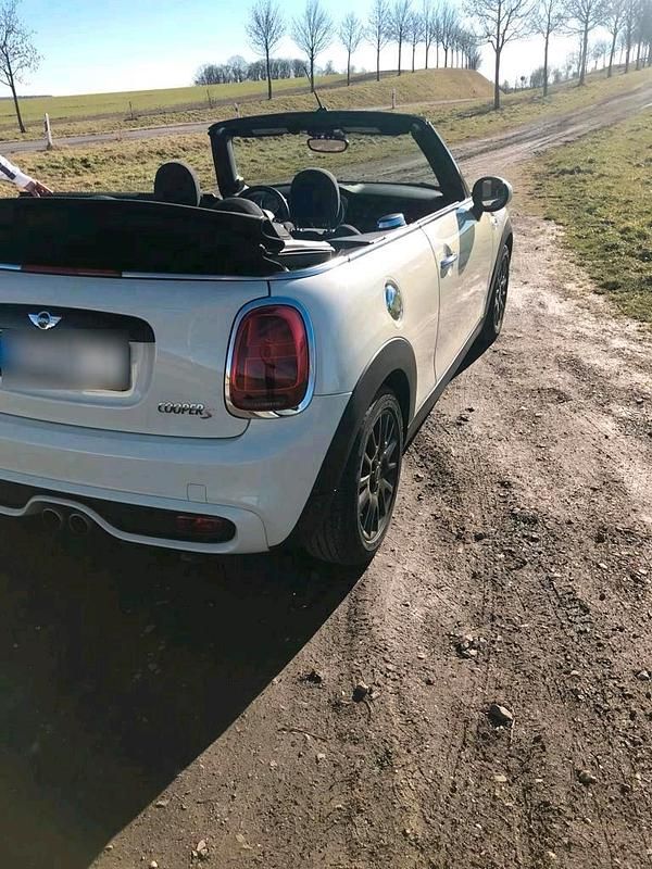 Gebraucht Mini Cooper S Cabriolet 192 PS (141 kW) 2017 Beige Cabrio